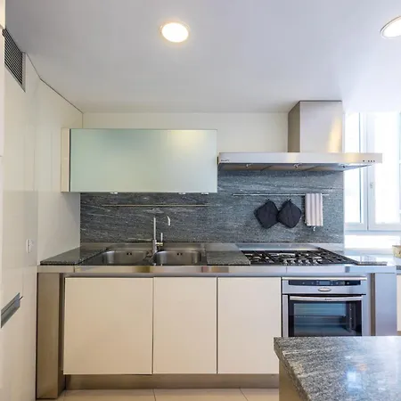Appartement Blu Breeze On Seafront With Parking By Napoliapartments