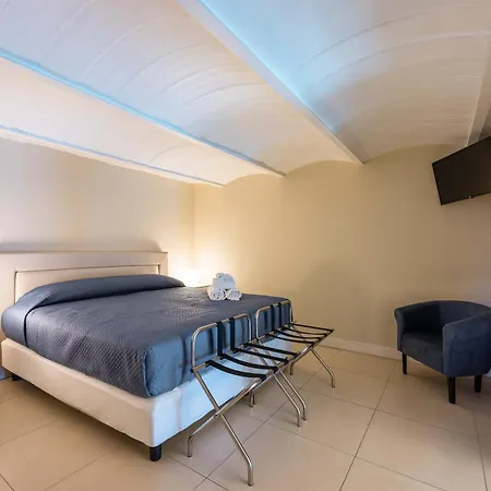Blu Breeze On Seafront With Parking By Napoliapartments *