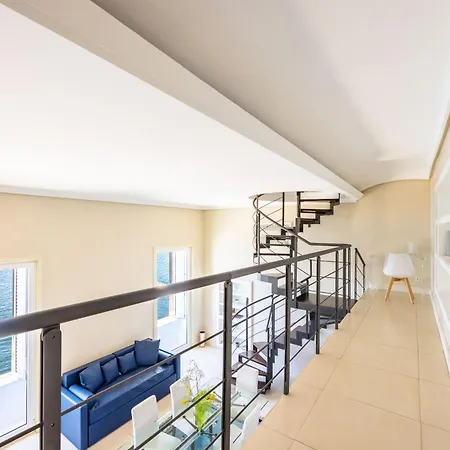 Blu Breeze On Seafront With Parking By Napoliapartments