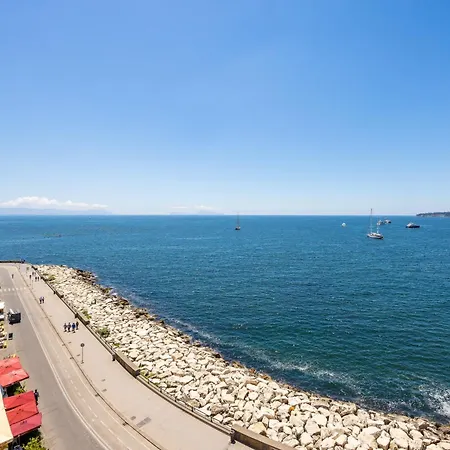 Blu Breeze On Seafront With Parking By Napoliapartments 나폴리