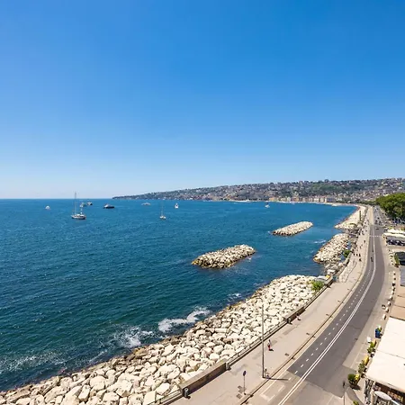 Blu Breeze On Seafront With Parking By Napoliapartments * 나폴리