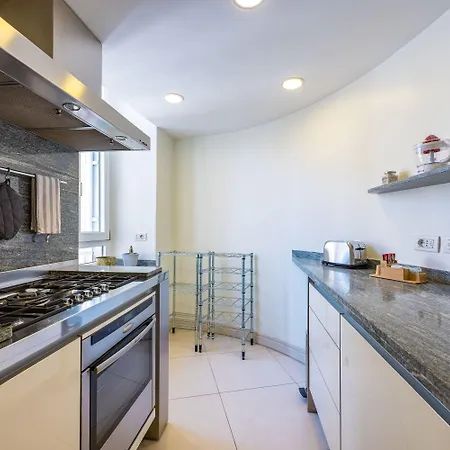 Blu Breeze On Seafront With Parking By Napoliapartments Lejlighed *